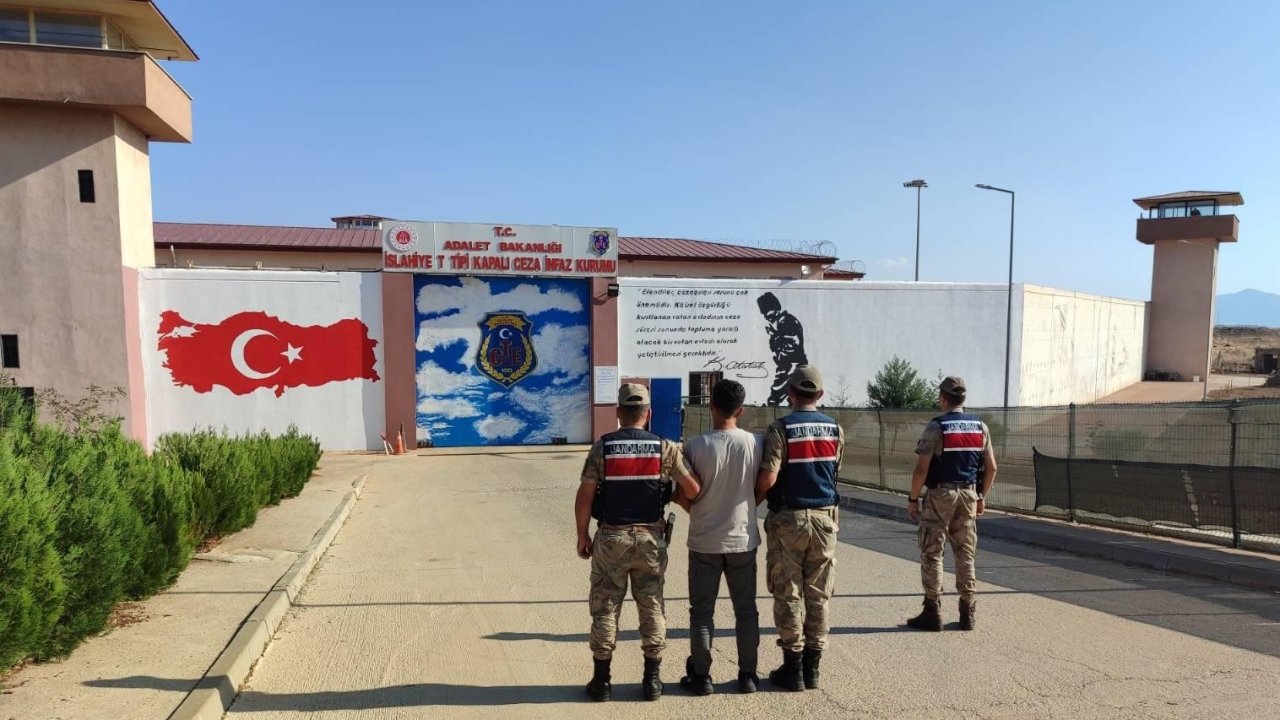 Gaziantep’te terör sempatizanına jandarma baskını