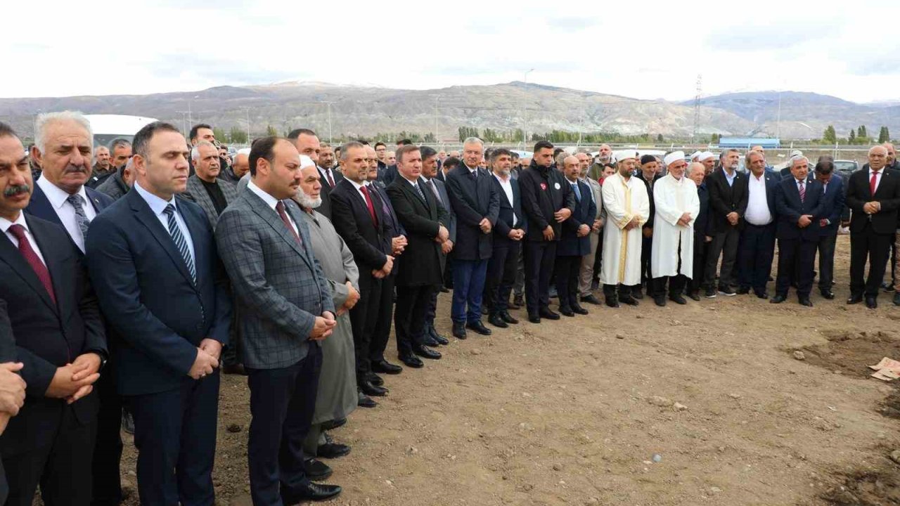 Erzincan Ceza İnfaz Kurumu’nda "Muhammed Nayir Camii ve Ayşe Aktaş Kur’an Kursu açıldı