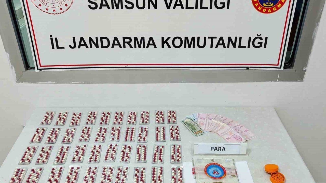 Jandarmadan uyuşturucu tacirine suçüstü: 1 gözaltı