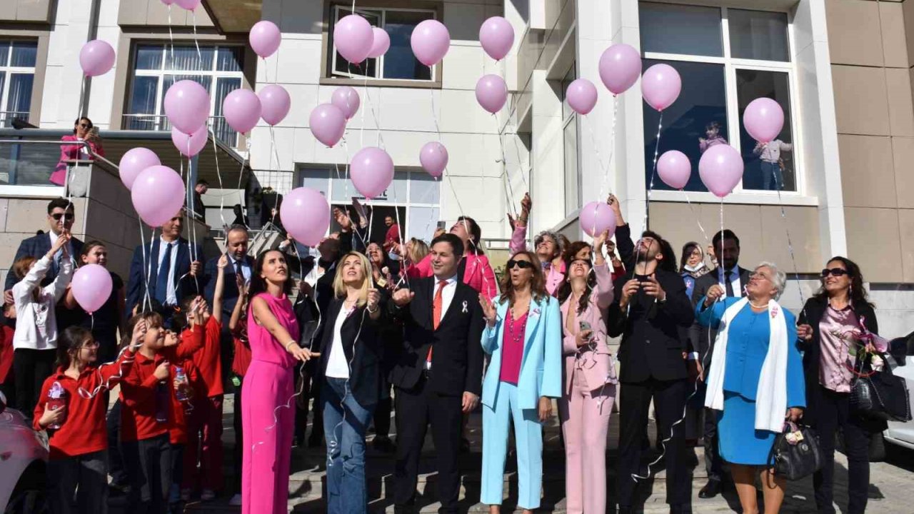 "Pembe Güller Şenliği" büyük ilgi gördü