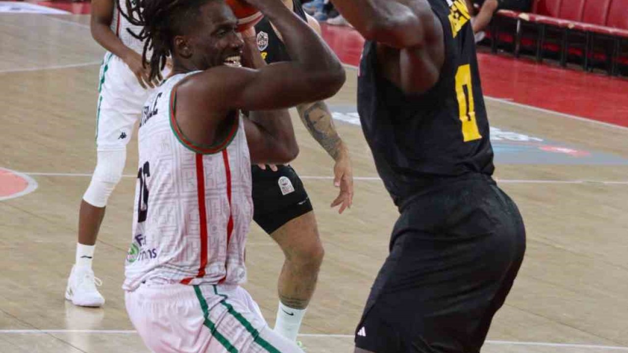 Türkiye Basketbol Süper Ligi: Karşıyaka: 107 - Mersinspor: 81