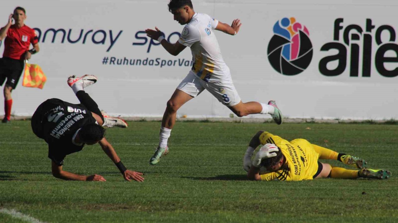 TFF 2. Lig: Belediye Derincespor: 1 - Somaspor: 0