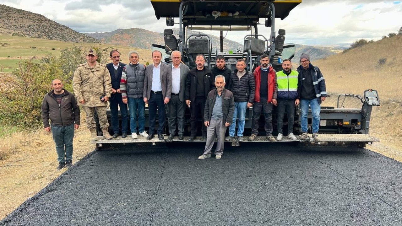 İliç Kaymakamı Dinçer, köylerde incelemelerde bulundu