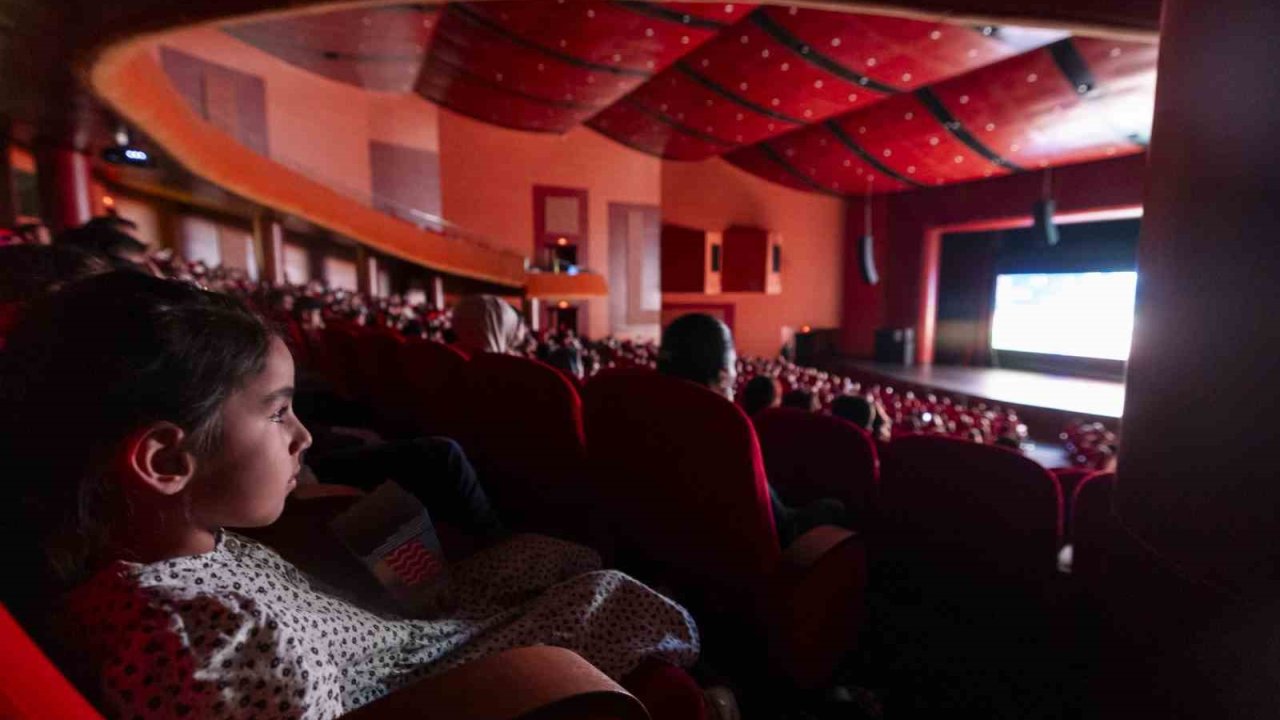 Atatürk’ün çocukluk hayatını anlatan ’Mustafa’ isimli filmin galası yapıldı