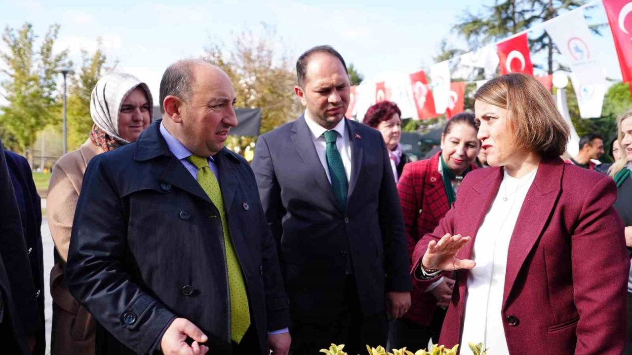 Düzce’de tarımın kalbi millet bahçesinde attı