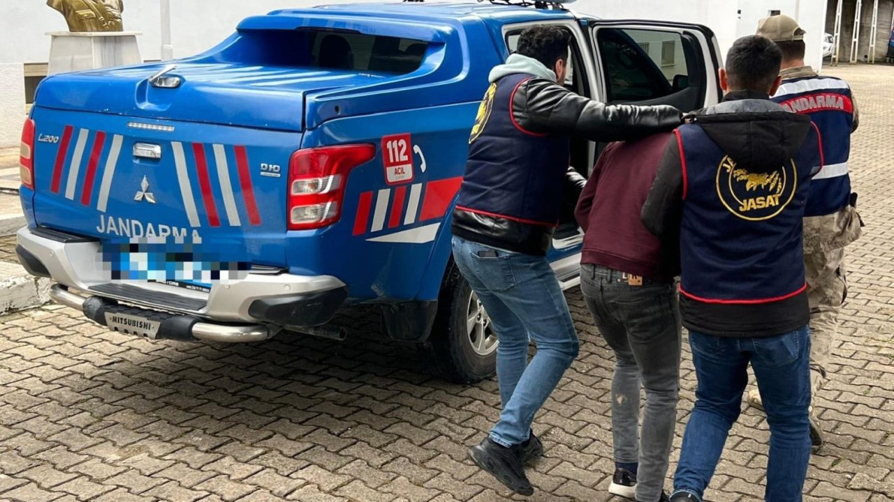 Kesinleşmiş hapis cezası bulunan 4 şahıs jandarma ekiplerince yakalandı