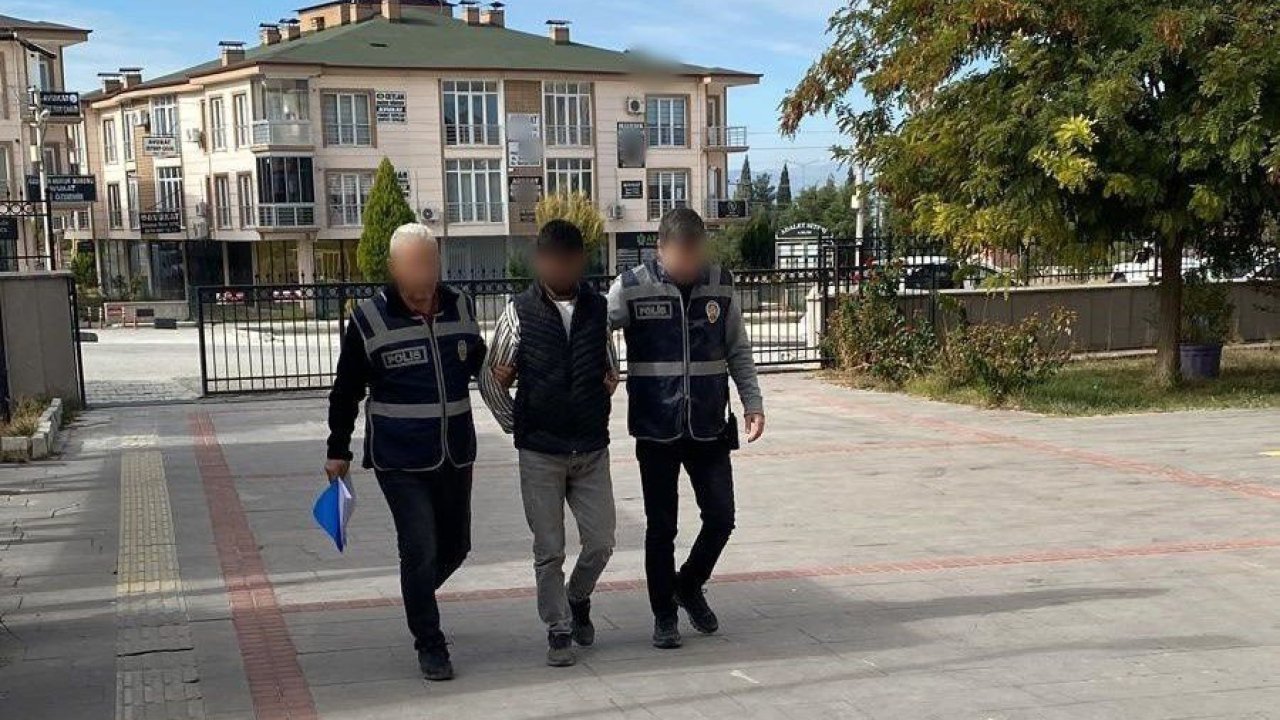 Burdur’da anahtarı üzerinde unutulan park halindeki aracı çalan şüpheli tutuklandı