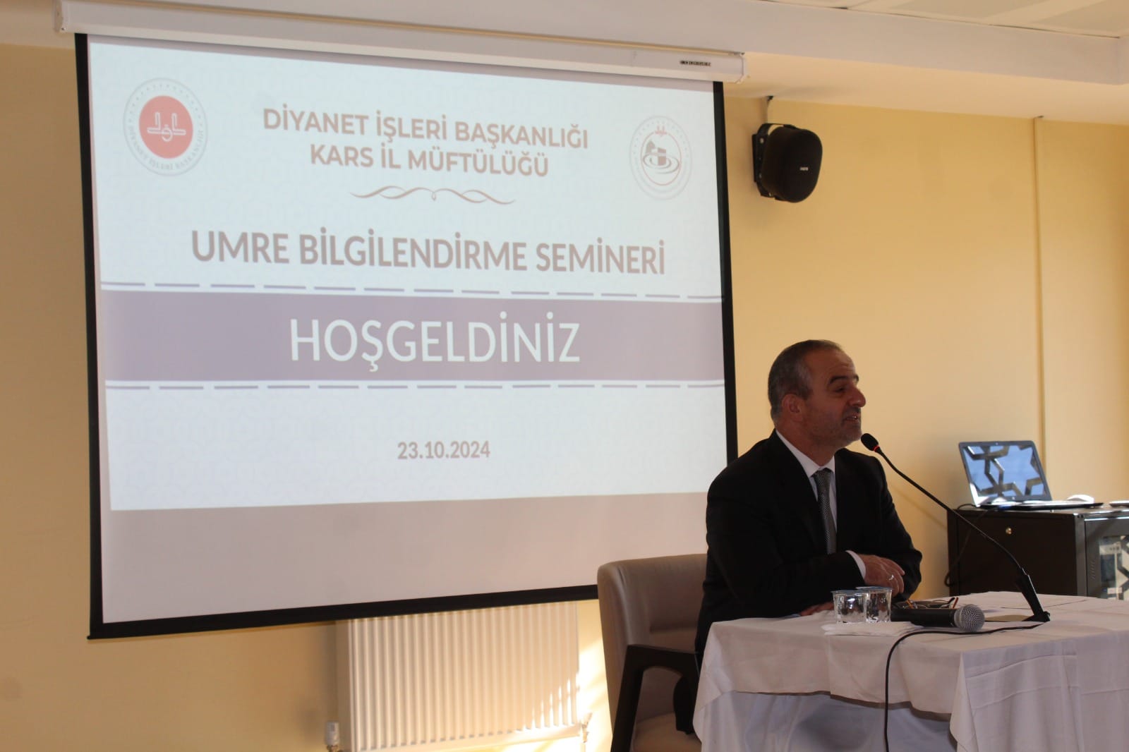 Kars'ta umre yolcularına bilgilendirme semineri