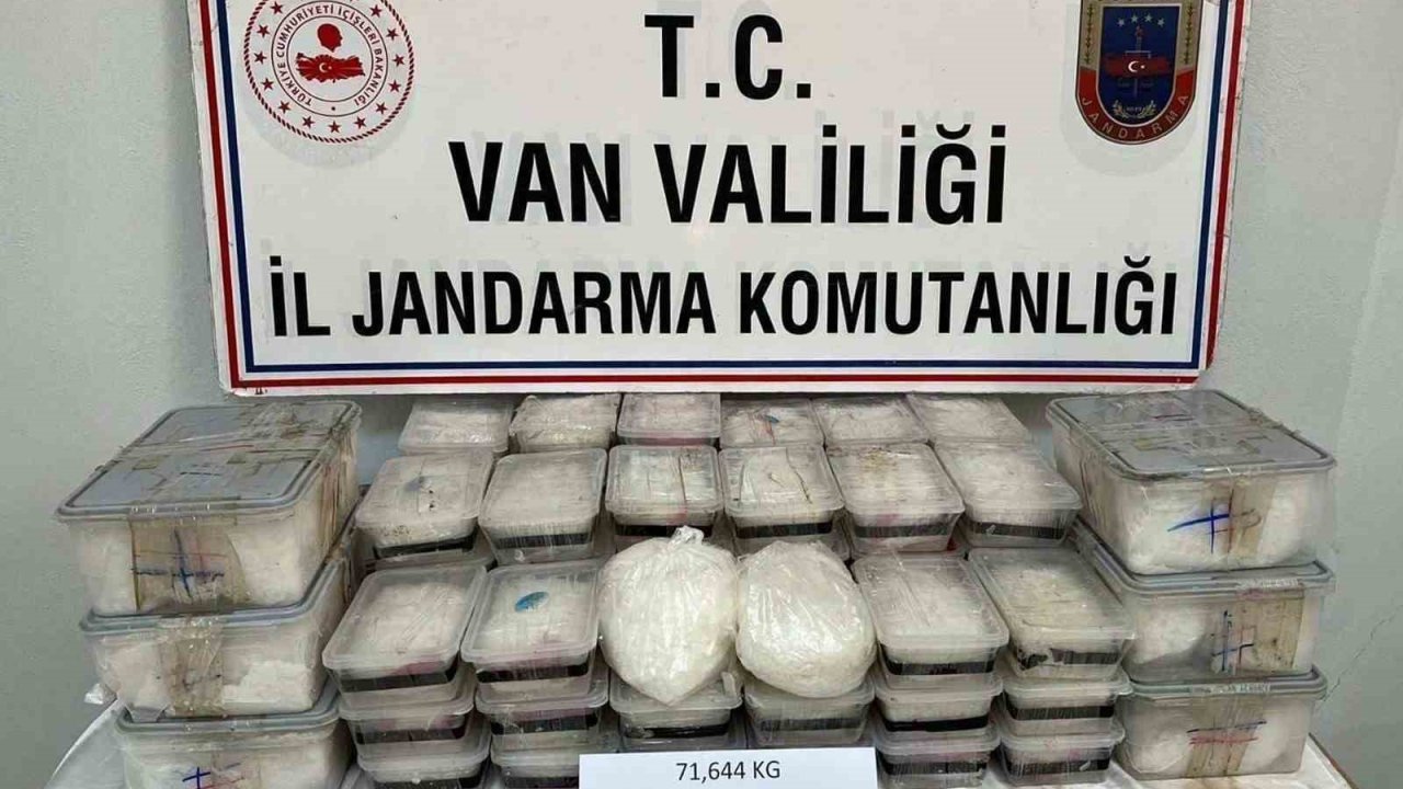 Van’da 71 kilo 629 gram metamfetamin ele geçirildi