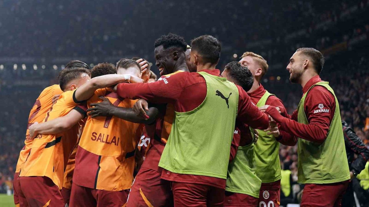 Trendyol Süper Lig: Galatasaray: 2 - Beşiktaş: 1 (Maç sonucu)