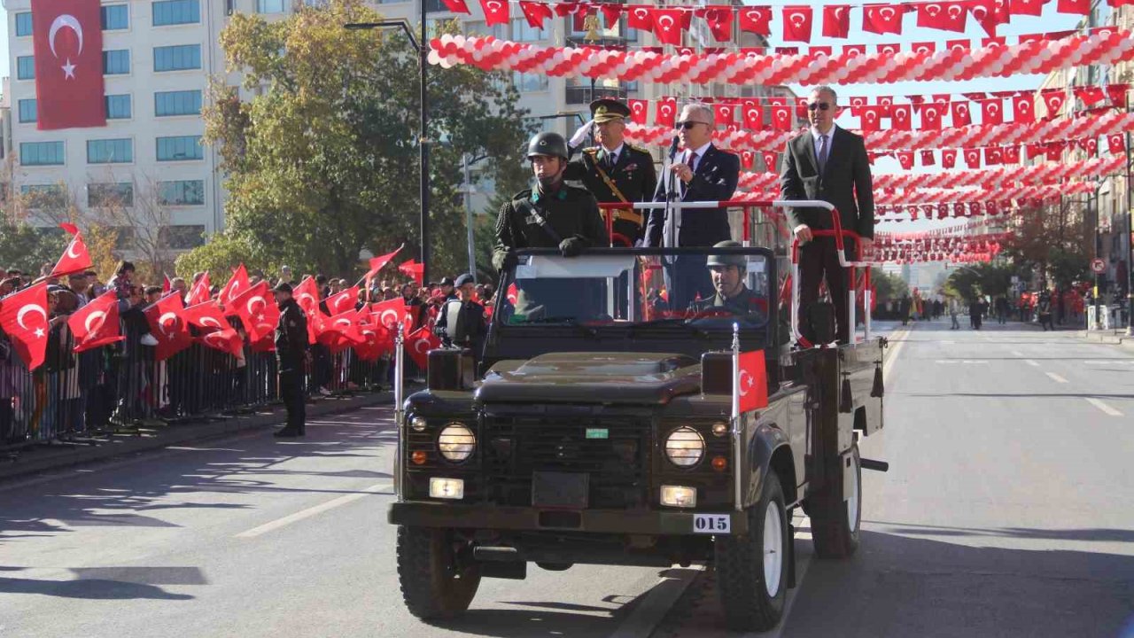 Cumhuriyet Bayramı Sivas’ta coşkuyla kutlandı