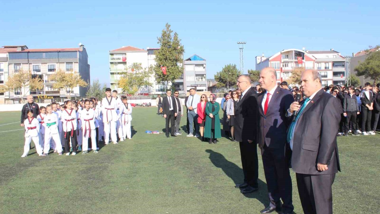 Osmaneli ’de Cumhuriyetin 101’inci yılı coşkuyla kutlandı