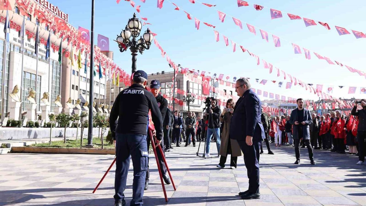 Keçiören’de Cumhuriyet Bayramı’nın 101. yılı kutlandı