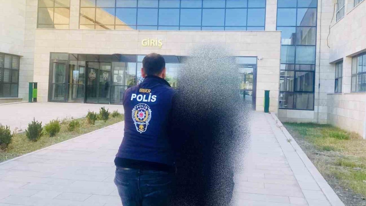 3 yıl 4 ay hapis cezasıyla aranan şahsı polis yakaladı