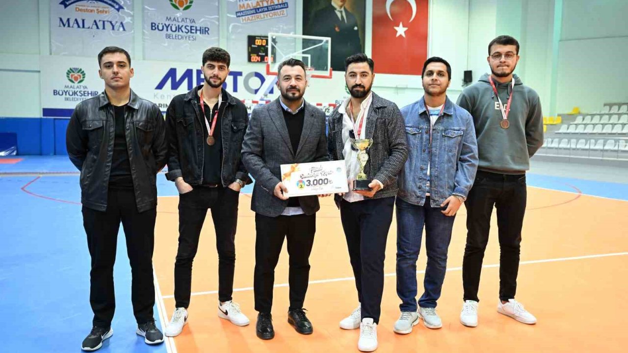 Taşkın: ”Gençler için sportif ve kültürel etkinliklerimiz sürecek”