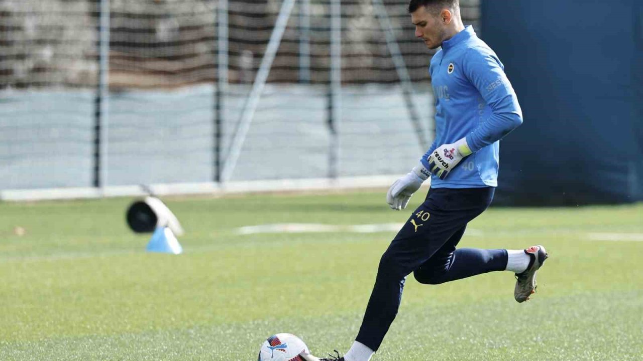 Fenerbahçe, Trabzonspor maçı hazırlıklarını sürdürdü