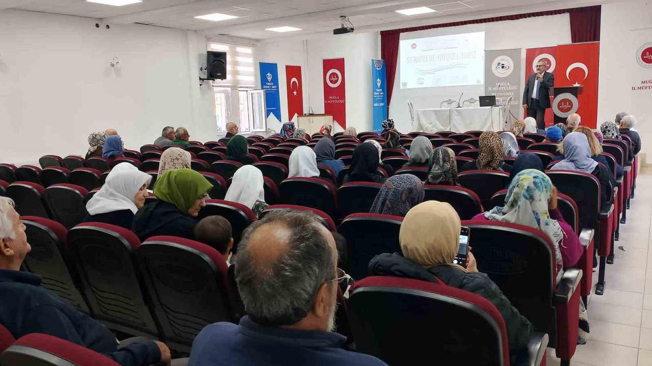 Muğla İl Müftülüğü’nden umre semineri