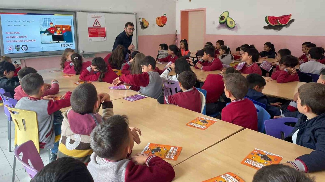 Amasya polisinden öğrencilere siber güvenlik semineri