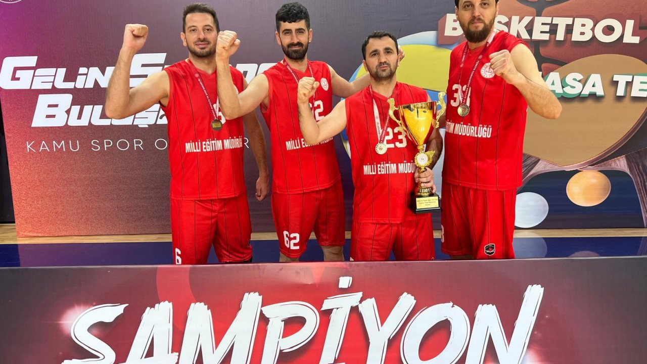 Mersin Milli Eğitim Müdürlüğü, basketbolda Türkiye ikincisi oldu