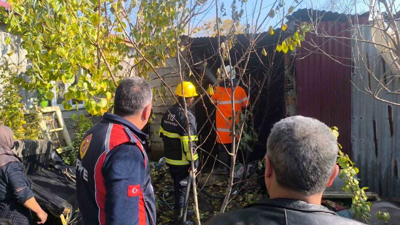 Iğdır’da tandırda çıkan yangın kısa sürede söndürüldü