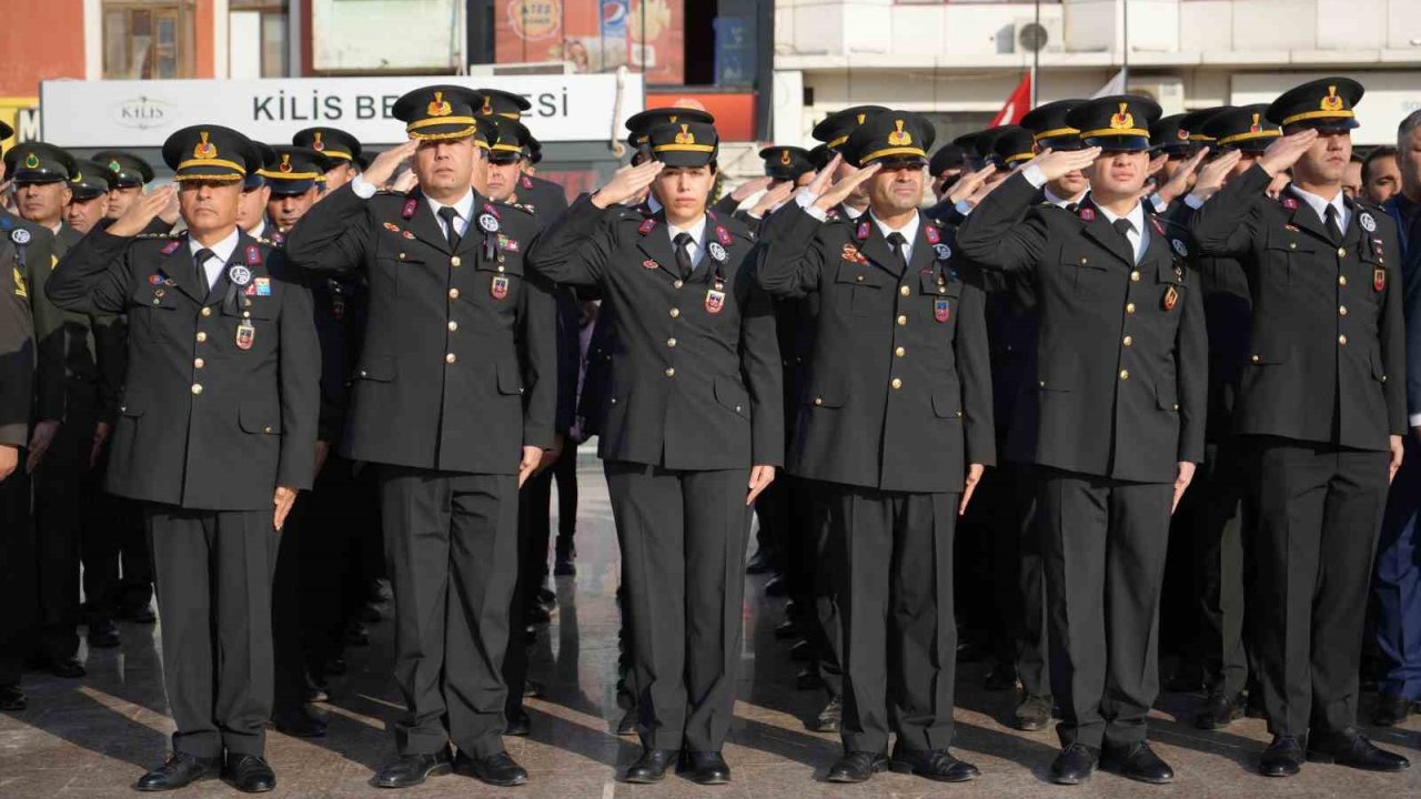 Sınır kent Kilis’te 10 Kasım töreni