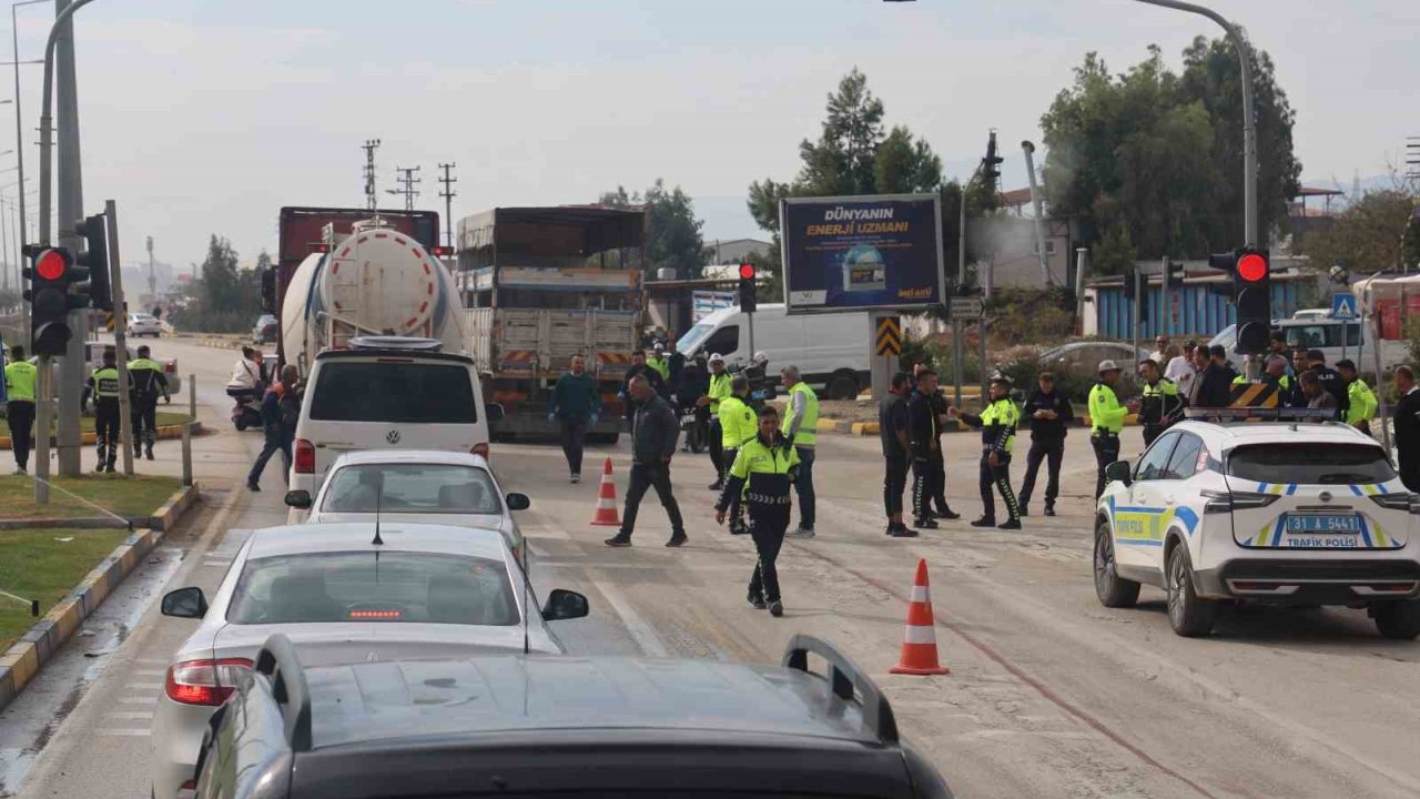 Kamyonun çarptığı adam yaya hayatını kaybetti