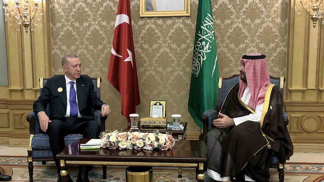 Cumhurbaşkanı Erdoğan, Suudi Arabistan Veliaht Prensi Muhammed Bin Selman ile görüştü