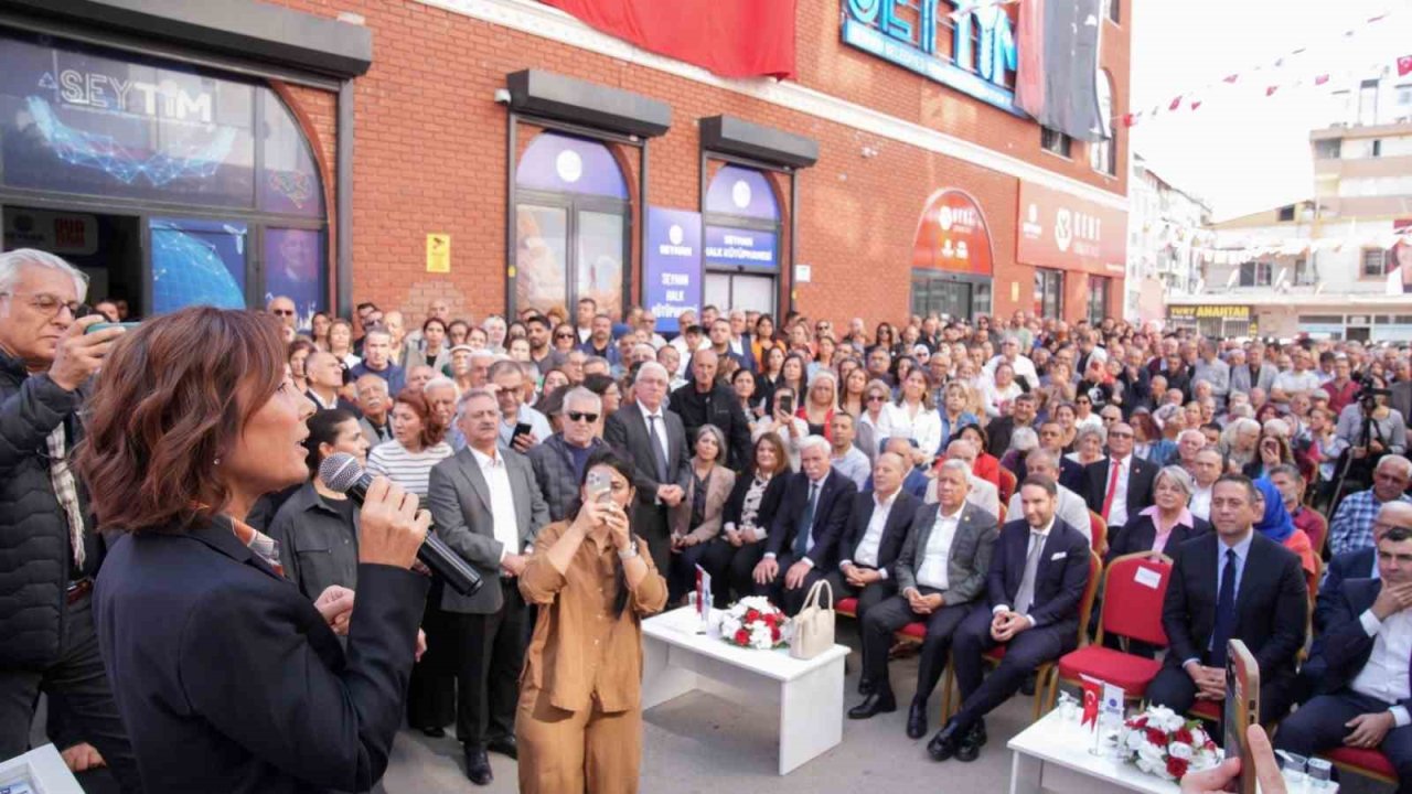 Seyhan Belediyesi Kent Lokantalarında “Askıda Yemek” uygulamasına bağış yapan iş insanlarına plaketli teşekkür