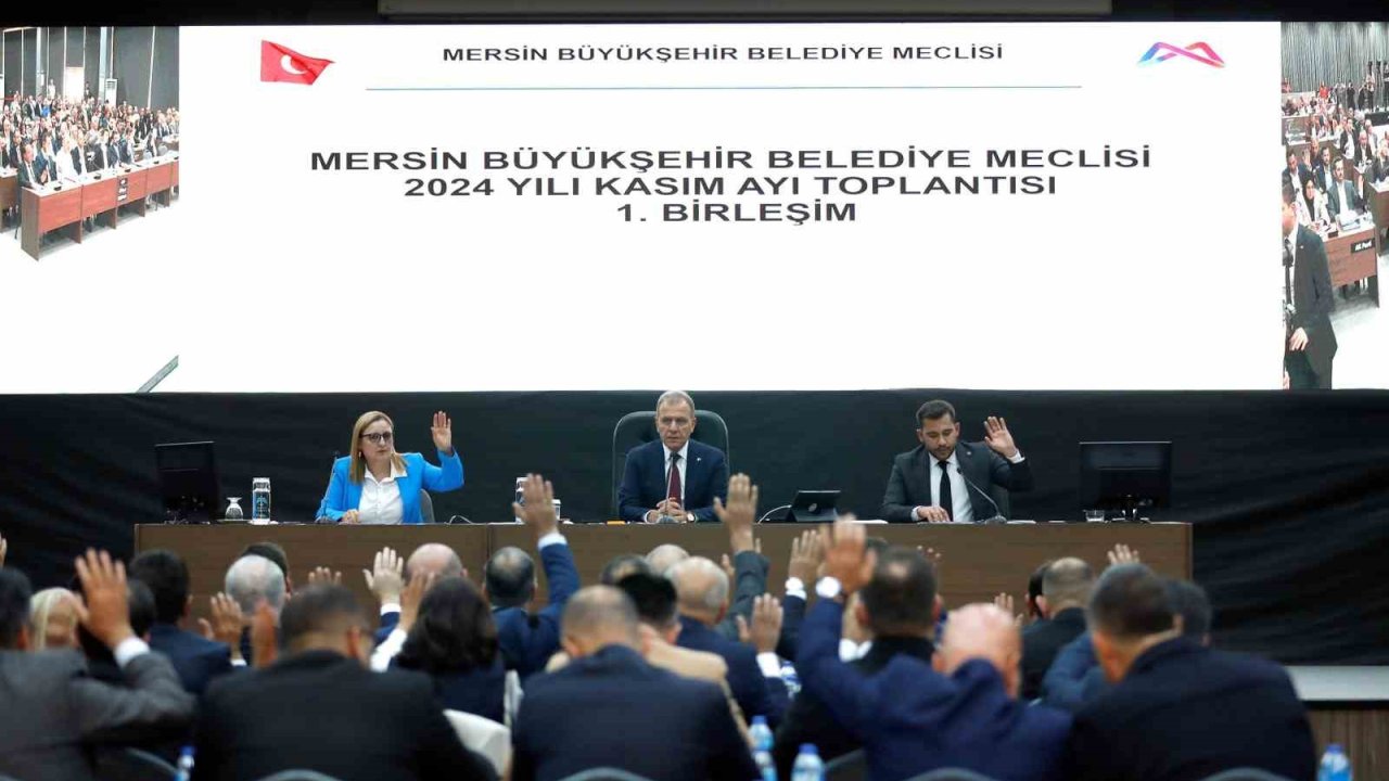 Seçer: "İkinci 5 yıllık sürecimizde Mersinlileri raylı sisteme bindireceğiz”