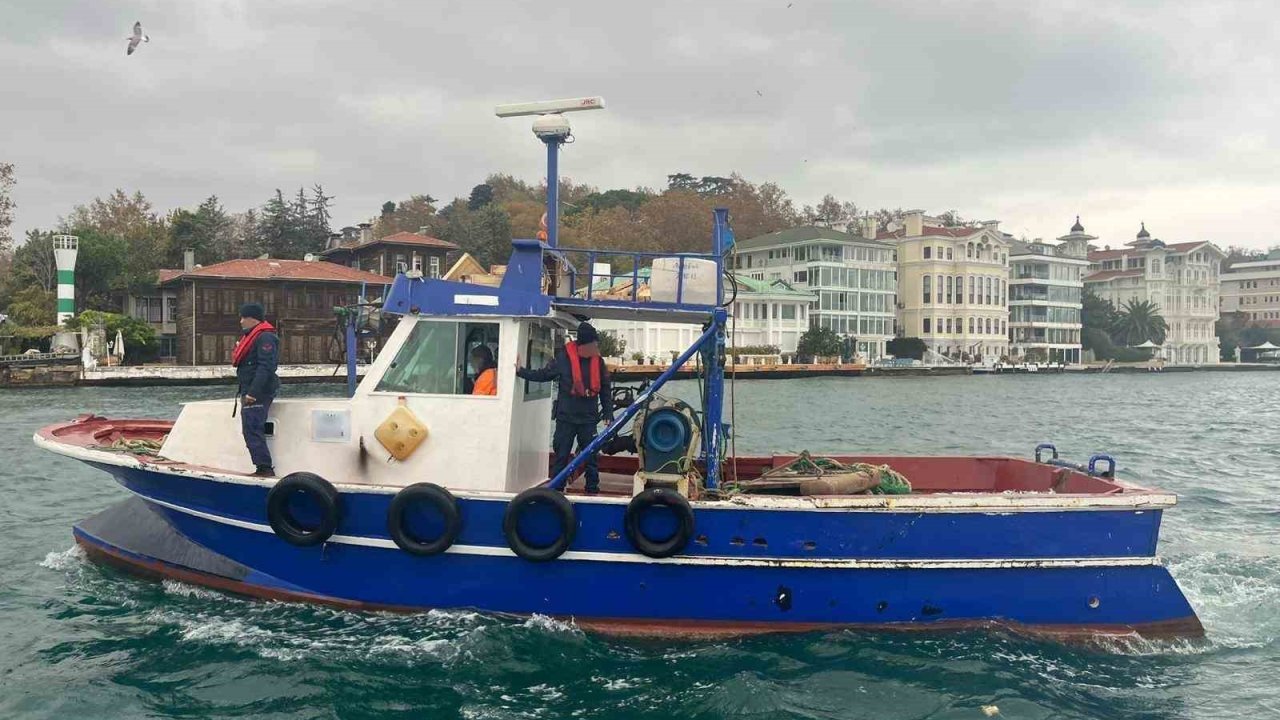 İstanbul Boğazı’nda yasa dışı avcılık yapanlar suçüstü yakalandı