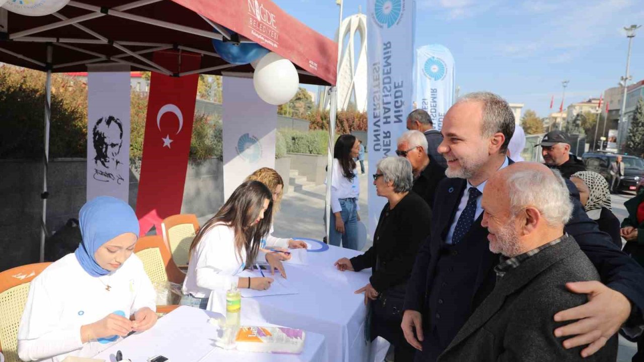 Geleceğin hemşirelerinden diyabete dikkat çeken etkinlik