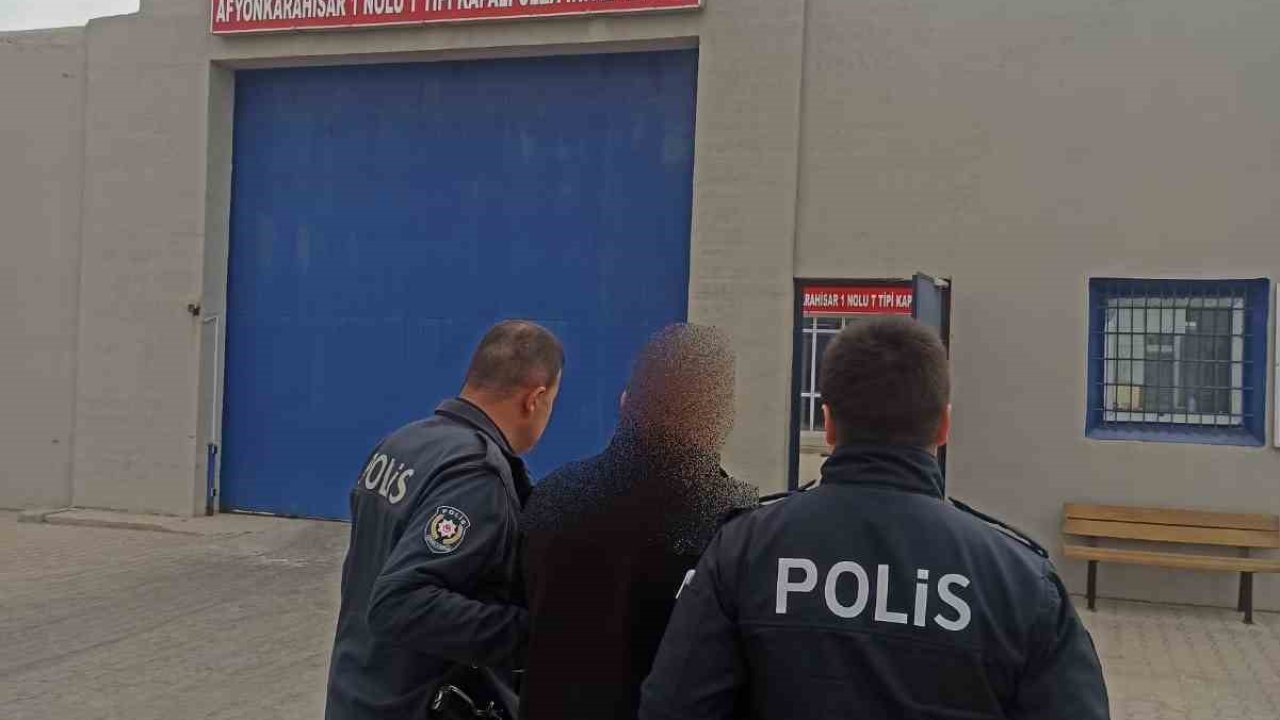 Tasarlayarak adam öldürme suçundan aranan şahsı polis yakaladı