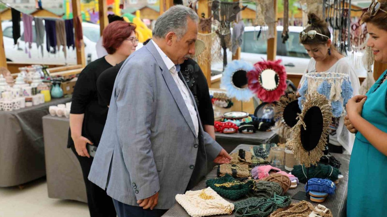 ’Maharetli Eller’ yine Harman Meydanı’nda