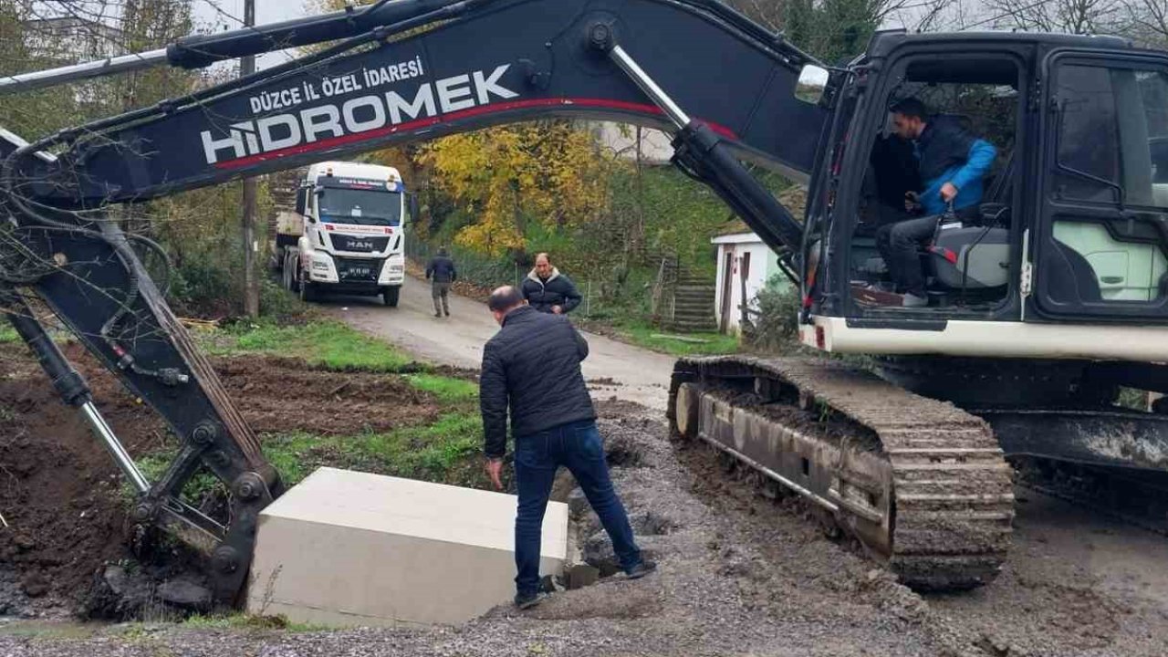 Düzce’de kutu menfezler yerleştiriliyor