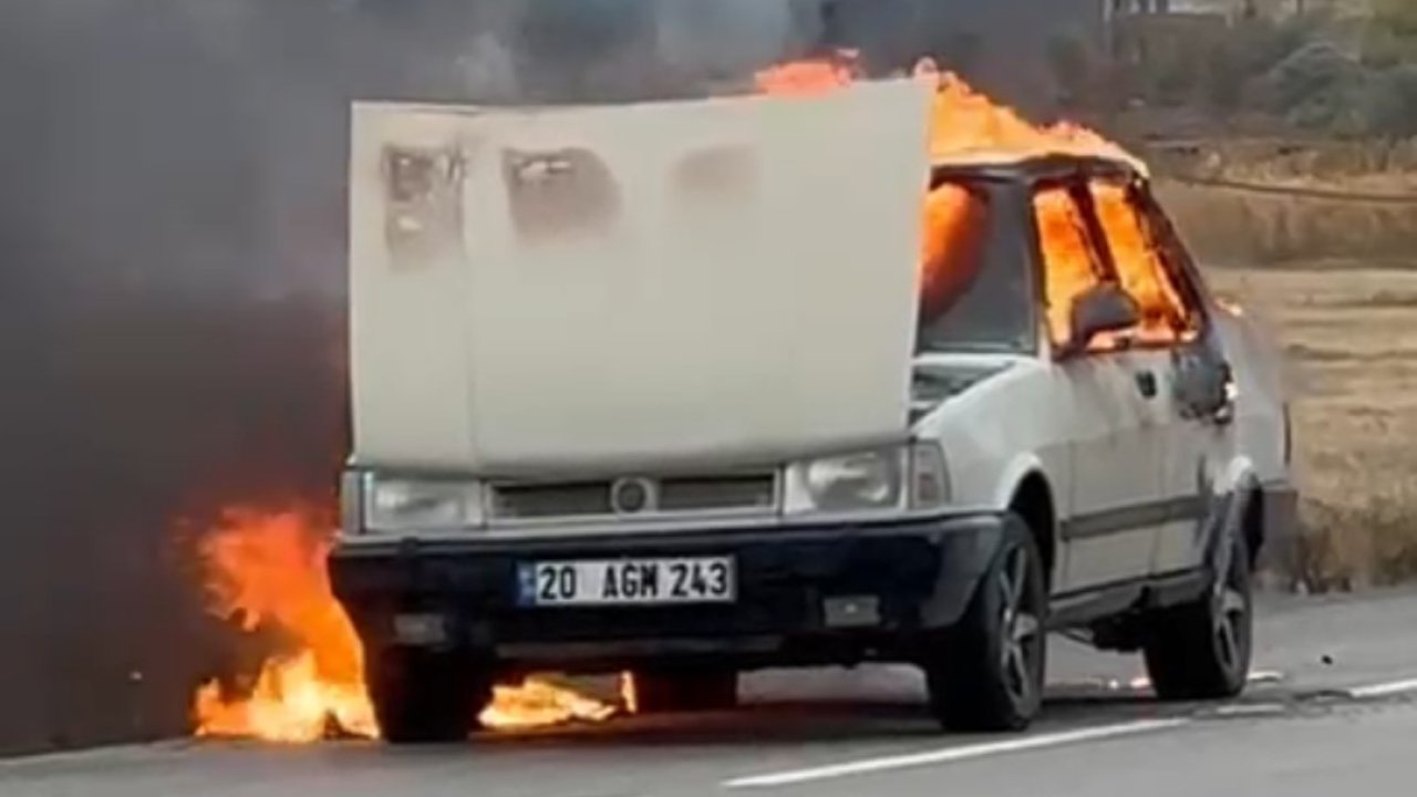 Çanakkale’de seyir halindeki otomobil yandı