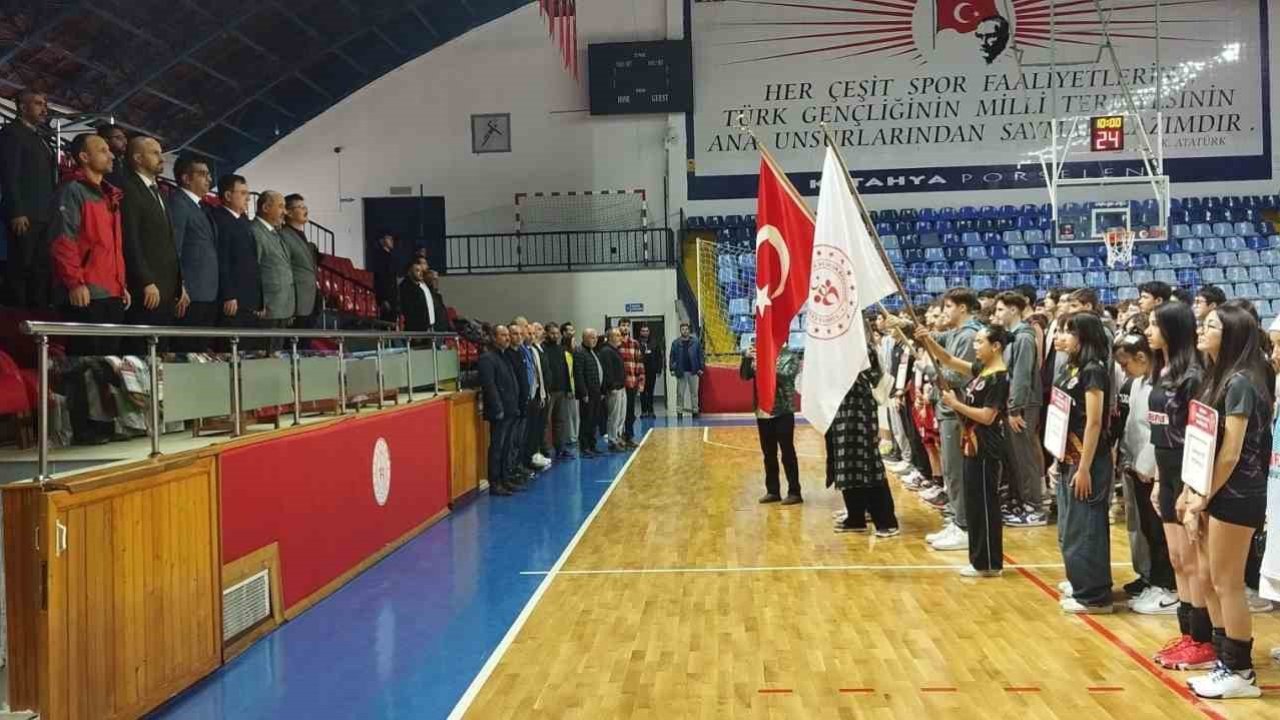 Kütahya’da 2024-2025 eğitim-öğretim yılı okul sporları müsabakaları başladı