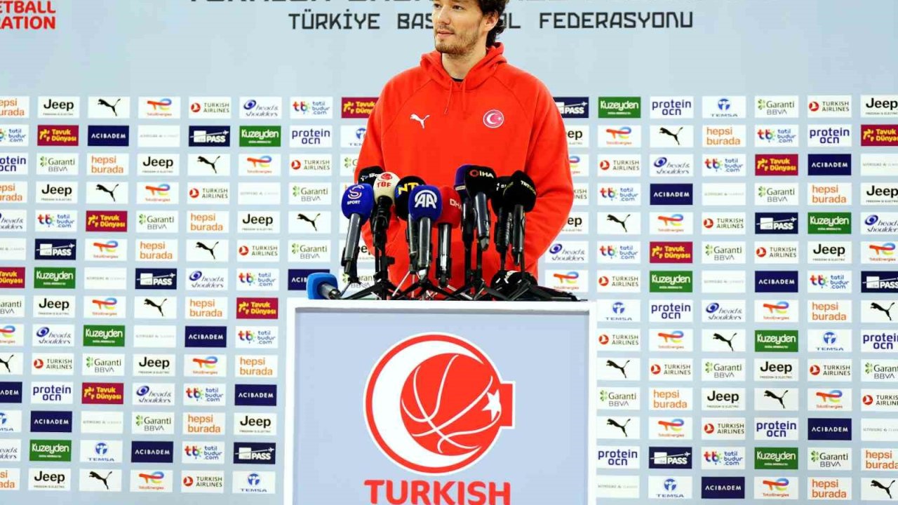 Cedi Osman: "2025 Avrupa Şampiyonası’ndan başlayarak hep en üstleri hedeflemek istiyoruz"