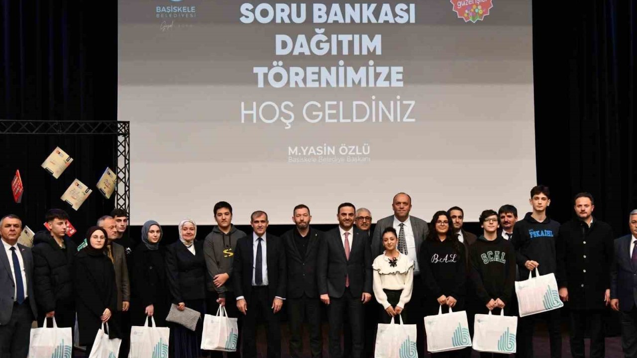 YKS’ye hazırlanan öğrencilere soru bankası seti desteği