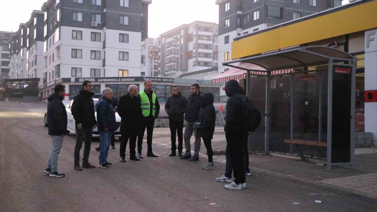 30 Ağustos Zafer Mahallesi’nin ulaşım çilesi masaya yatırıldı