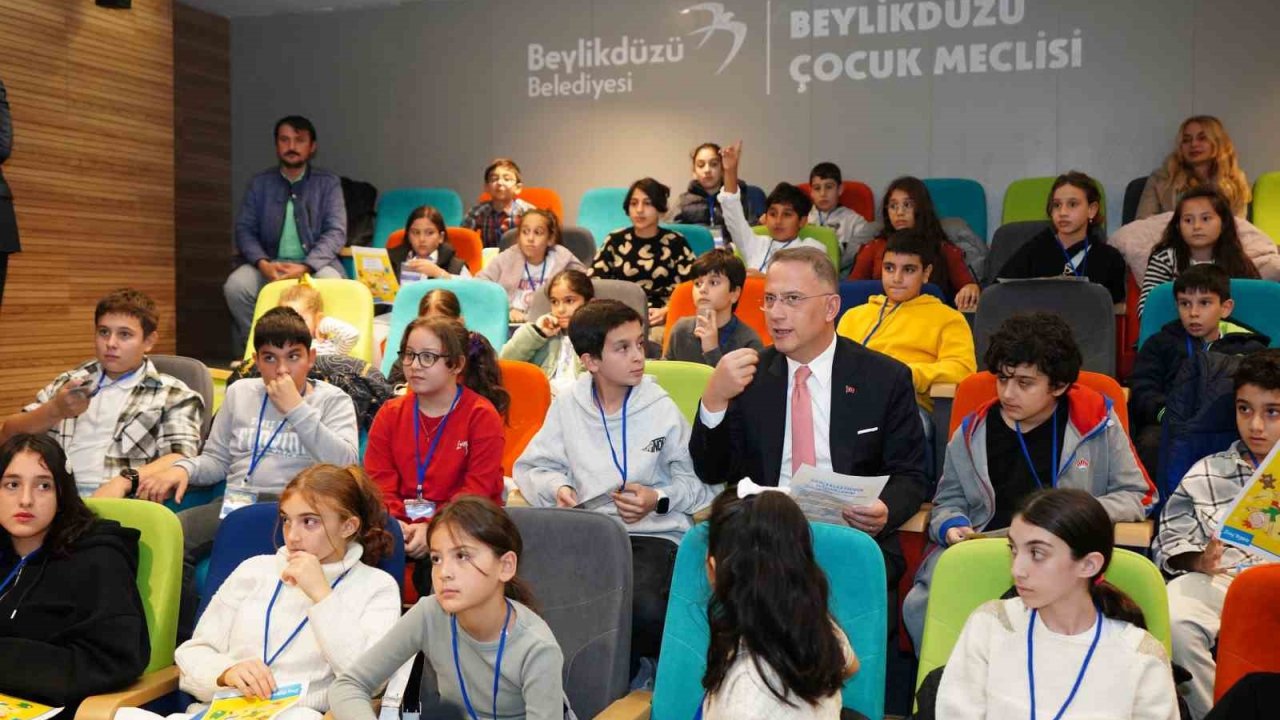 Beylikdüzü çocuk meclisi yeni başkanını seçti