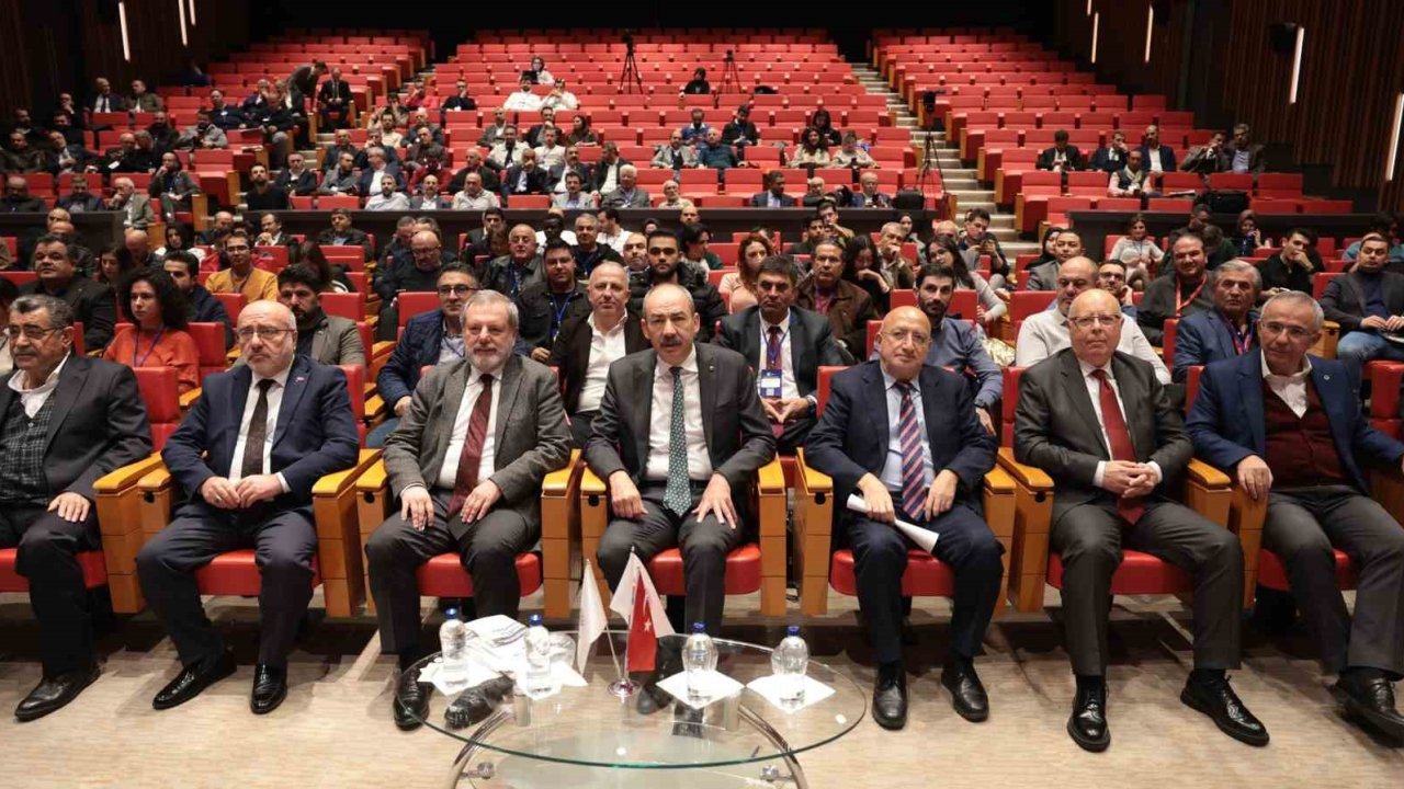 KTO’da 2025 Türkiye Ekonomisi ile BRICS’in rolü konuşuldu