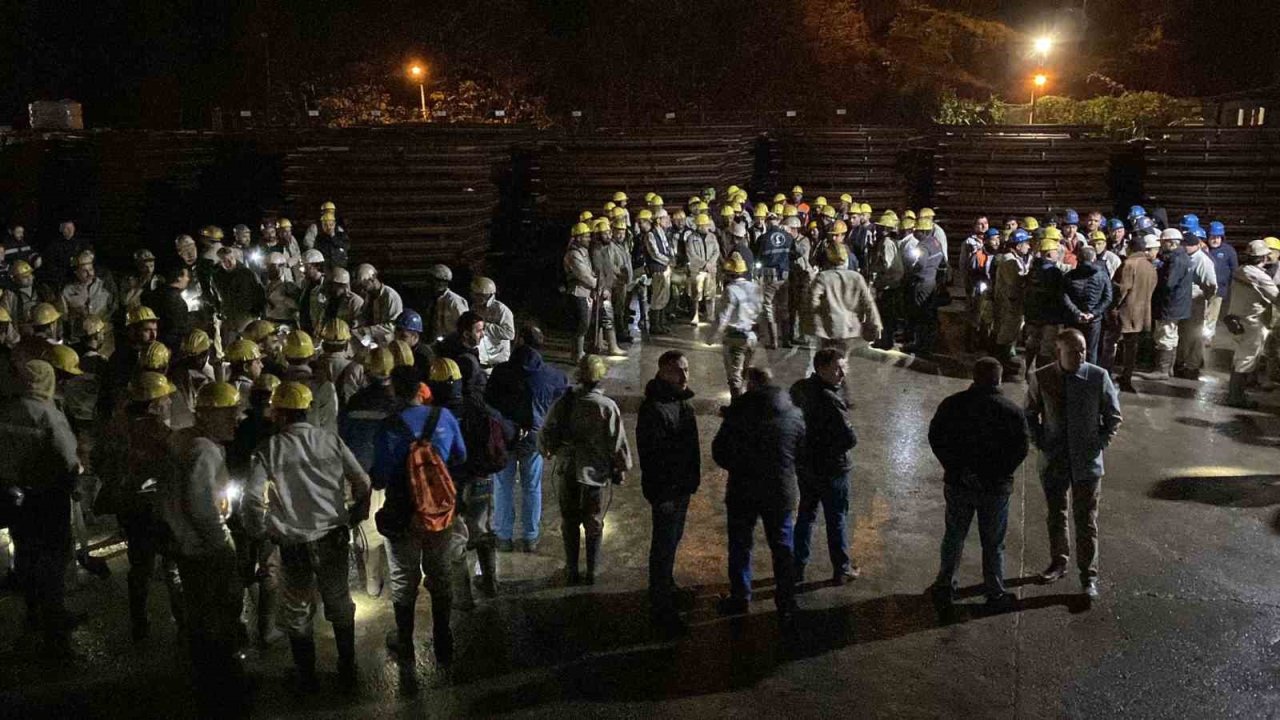 TTK Üzülmez Müessesi’nde gerçeğini aratmayan yangın tatbikatı