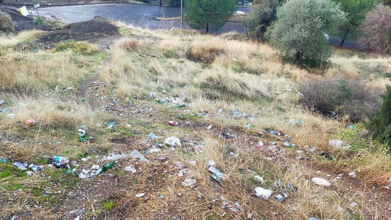 Aytepe Varyantı gelişigüzel atılan çöpler nedeniyle çöplüğe döndü