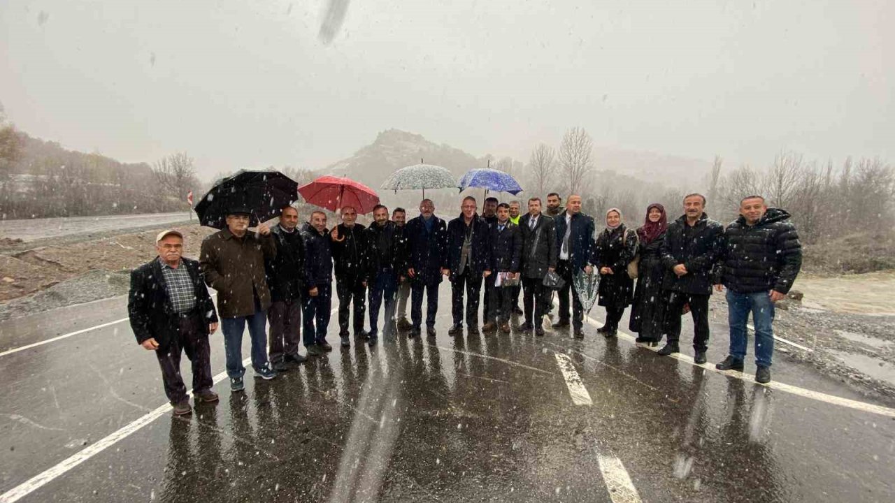 Kütahya’da Domaniç-Tavşanlı Karayolu’nun en zor ve tehlikeli kısmı olan 6,2 kilometrelik kısmı törenle trafiğe açıldı