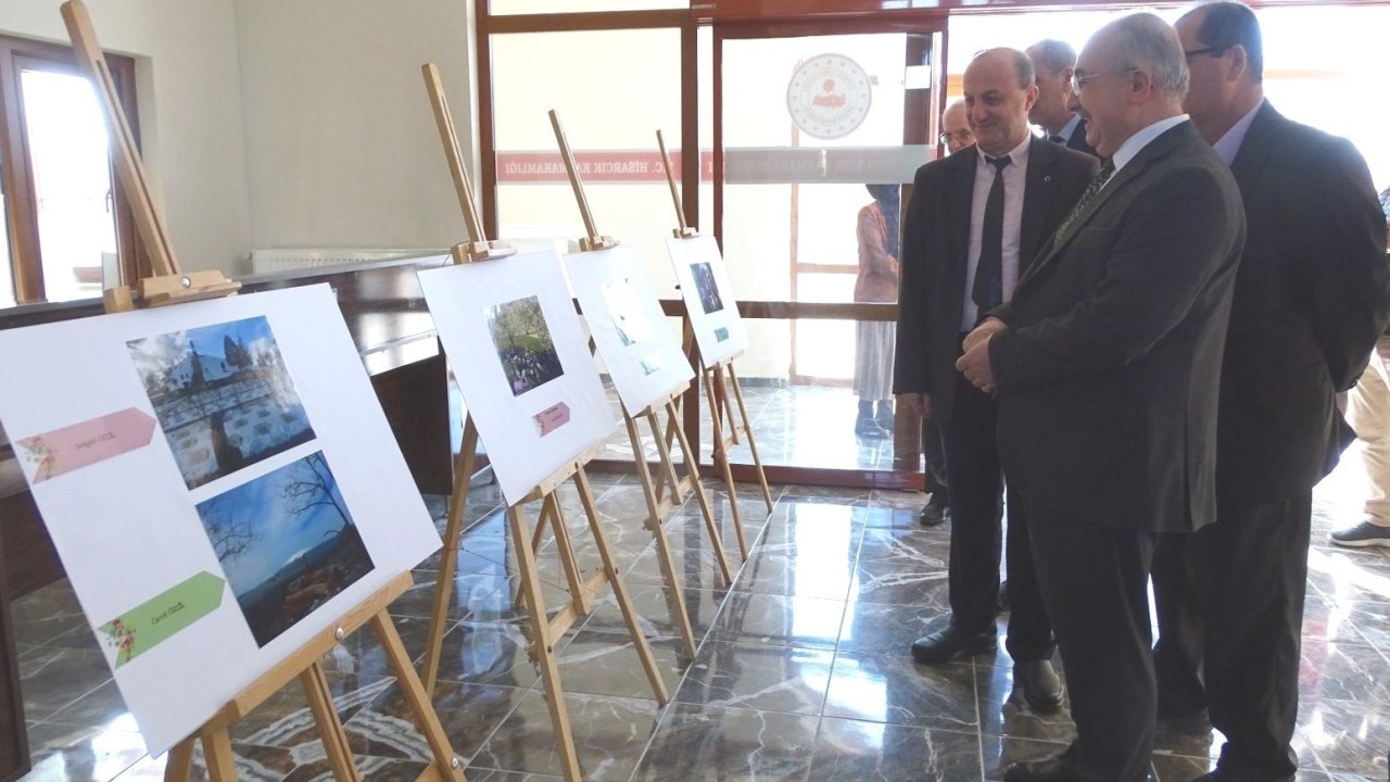 Hisarcık’ta “Öğretmenler Günü” fotoğraf sergisi