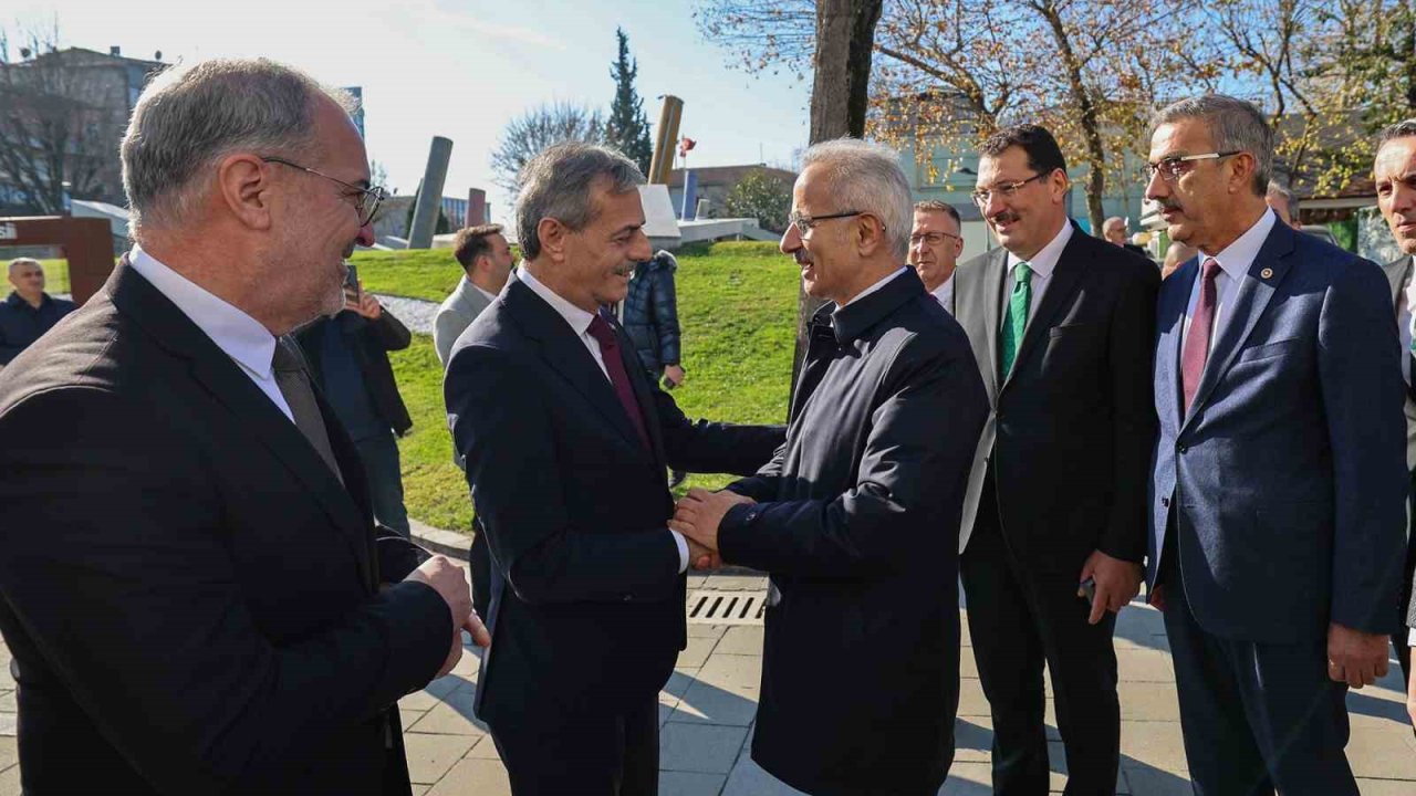 Ulaştırma ve Altyapı Bakanı Abdülkadir Uraloğlu, Yusuf Alemdar’ı ziyaret etti