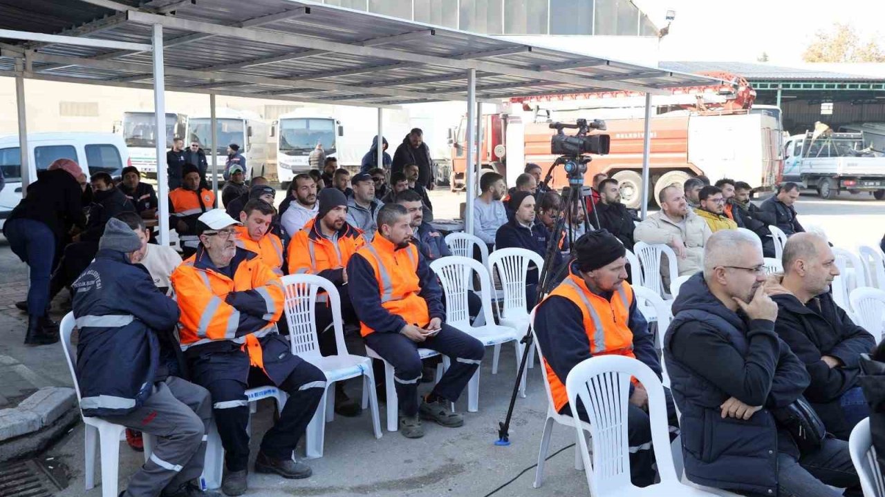 Şiddetin nedenleri, türleri ve çözümü için farkındalık eğitimi