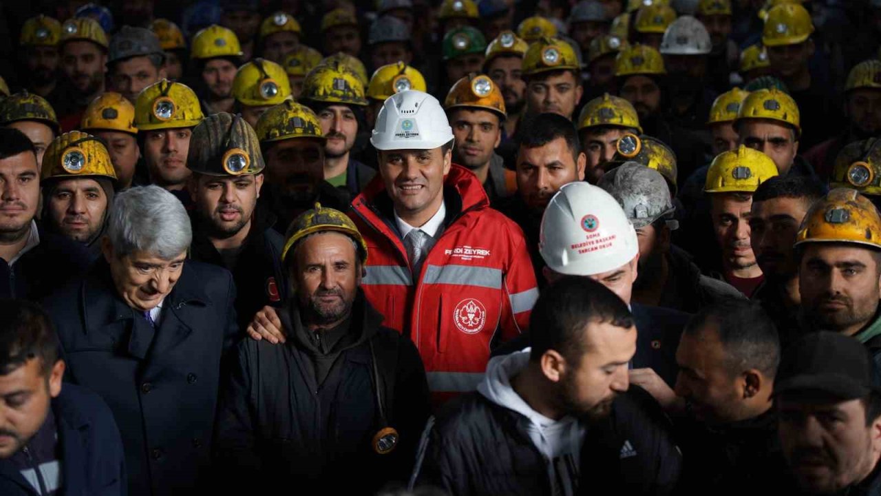 Başkan Zeyrek, Dünya Madenciler Günü’nde Soma’da maden işçileriyle buluştu