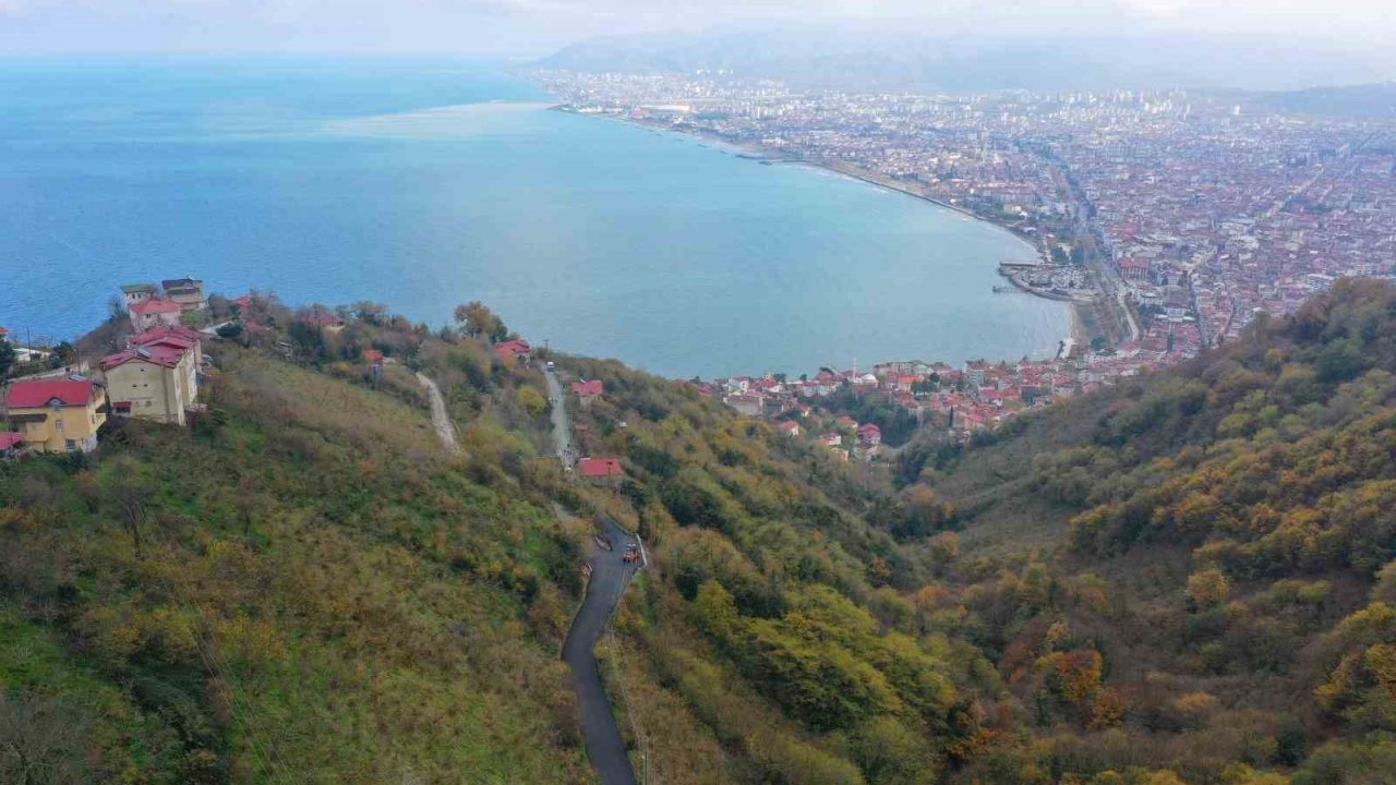 Eski Boztepe yoluna sıcak asfalt dokunuşu