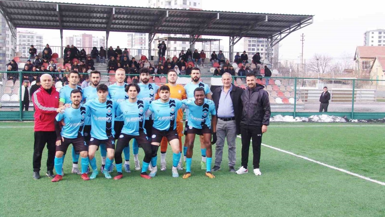 Kayseri 1. Amatör Küme: EMT Döğergücü FK: 3 - Kocasinan Yemlihaspor: 0